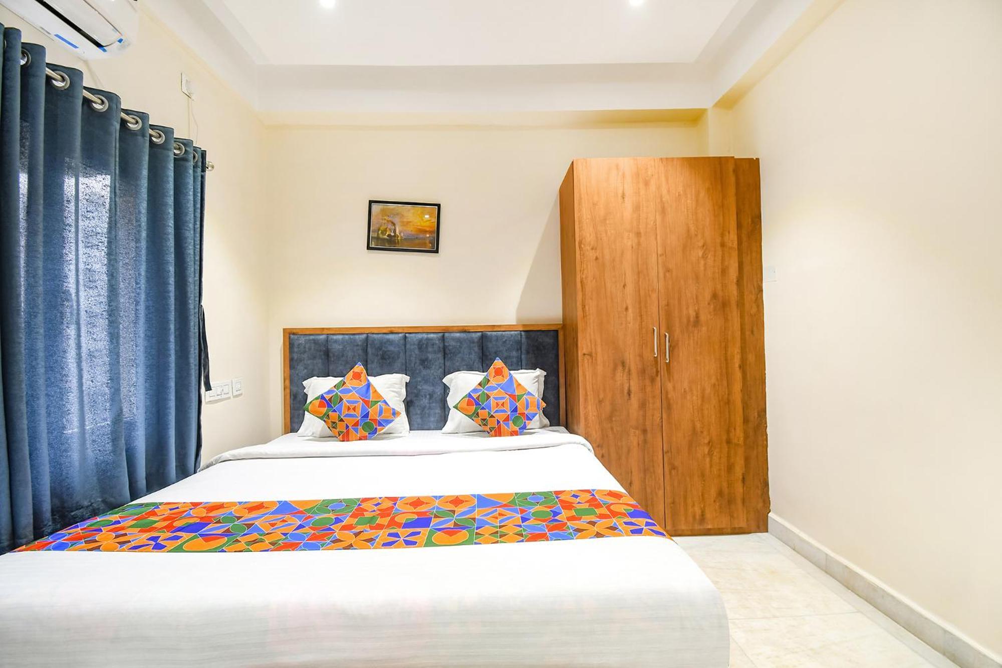 Fabhotel Prime The Golden Plaza - Nr Tarapith Temple Eksteriør bilde